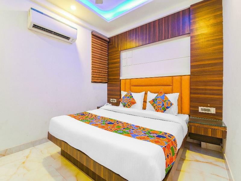 Oyo 15836 Pleasure River Front Resort Tuem Εξωτερικό φωτογραφία
